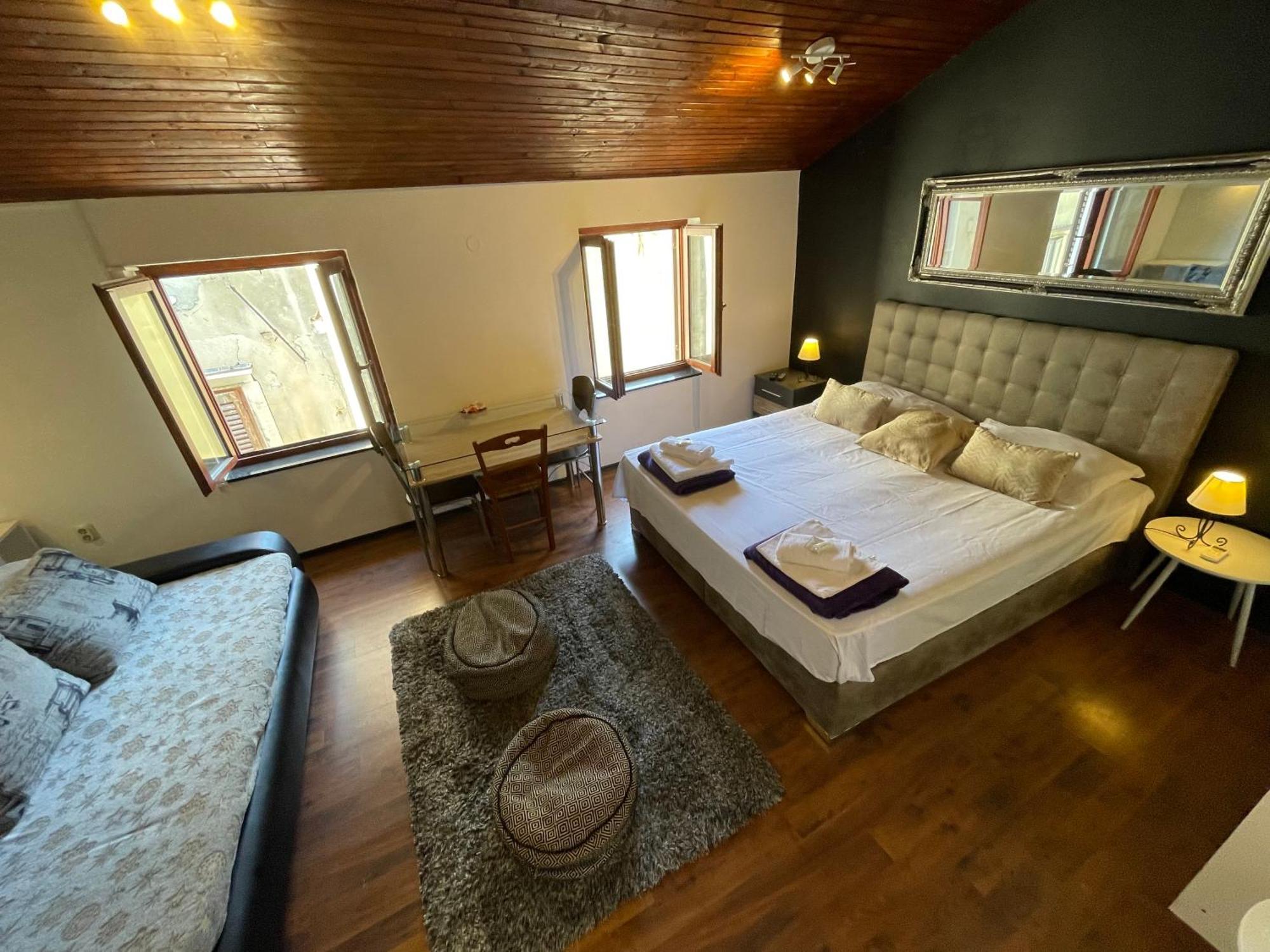 Old Town Insula Apartment ซาดาร์ ภายนอก รูปภาพ